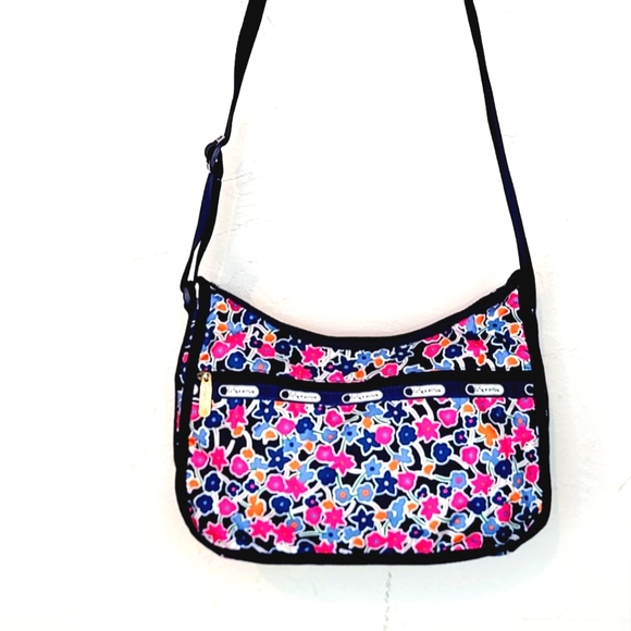Lesportsac Bags Lesportsac Classic Crossbody Medlarge Shoulder